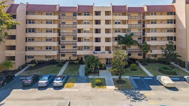 Building Photo - 3671 Environ Blvd