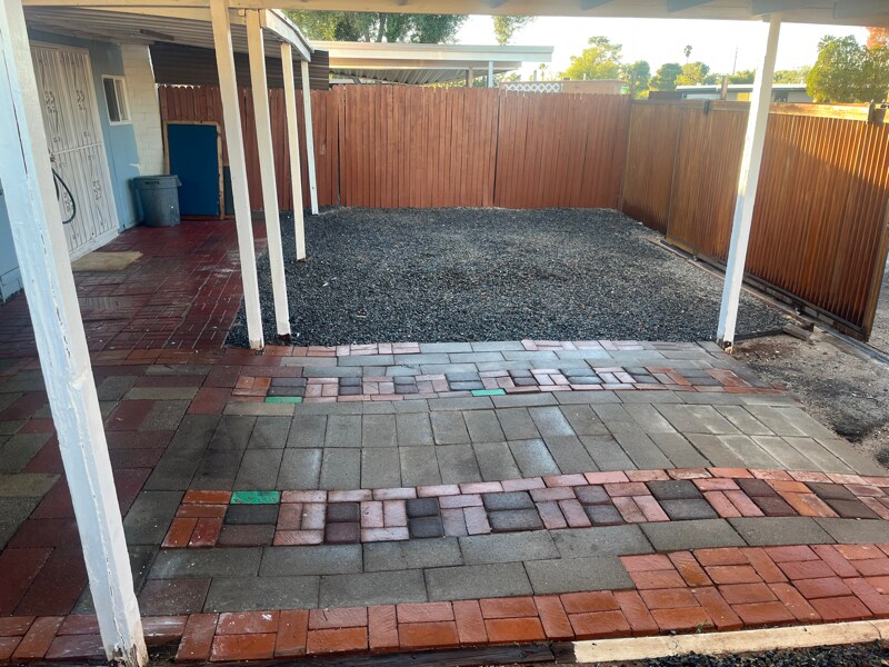 Building Photo - 3913 S Queen Palm Dr