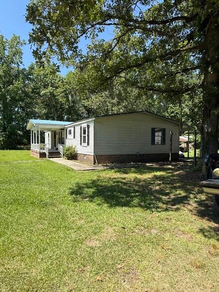 Building Photo - 300 Herring Run Rd