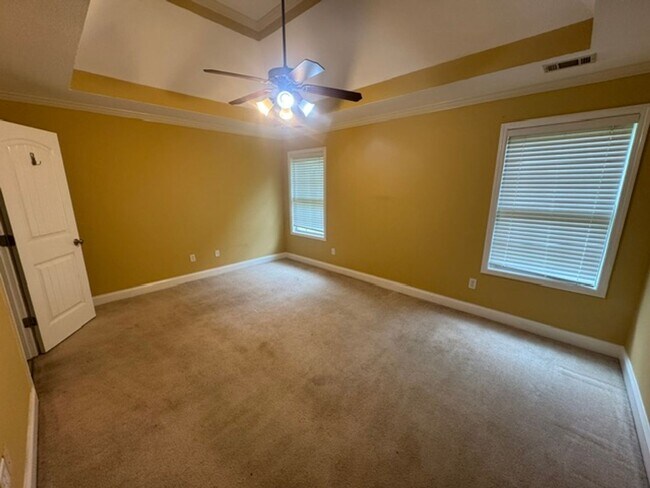 Building Photo - 429 Jasmine Cir