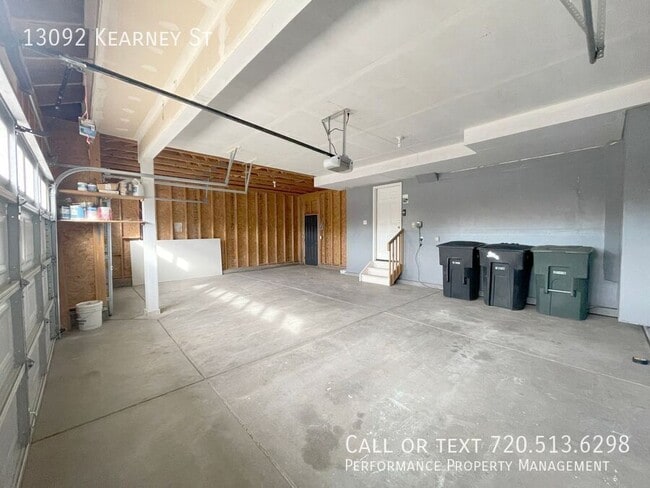 Building Photo - 13092 Kearney St
