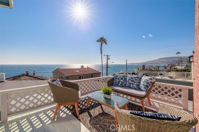 Building Photo - 1225 Gaviota Dr