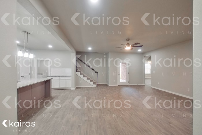 Building Photo - 2807 Destin Ave