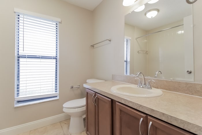 Building Photo - 468 Holbrook Cir
