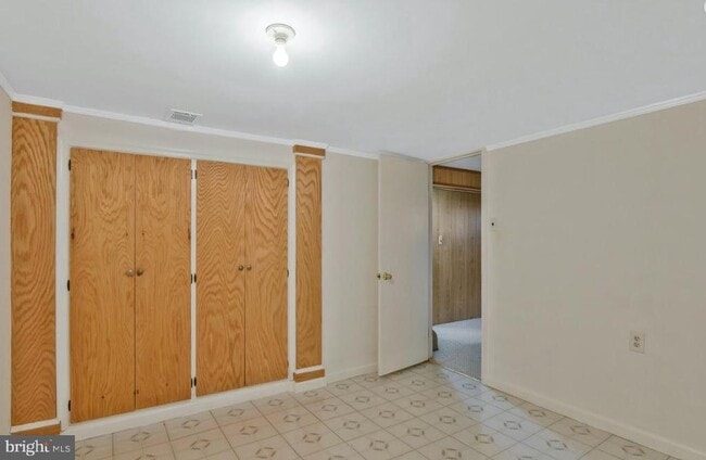 Building Photo - 4038 Poplar St