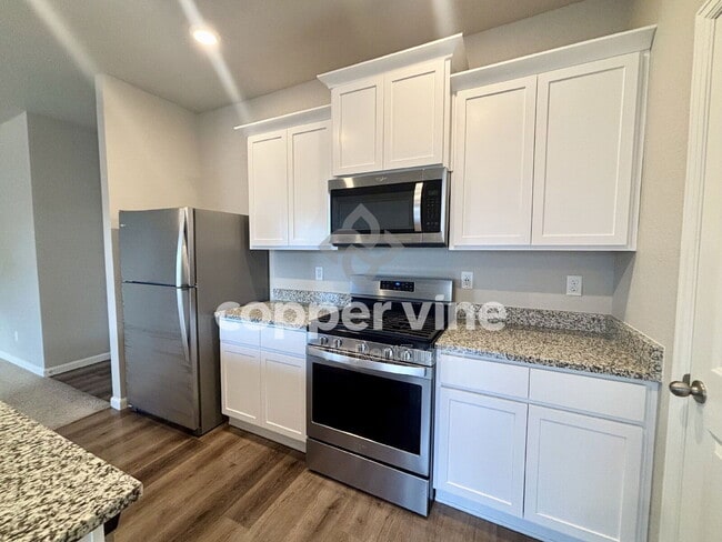 Building Photo - 7415 Dolores Ave