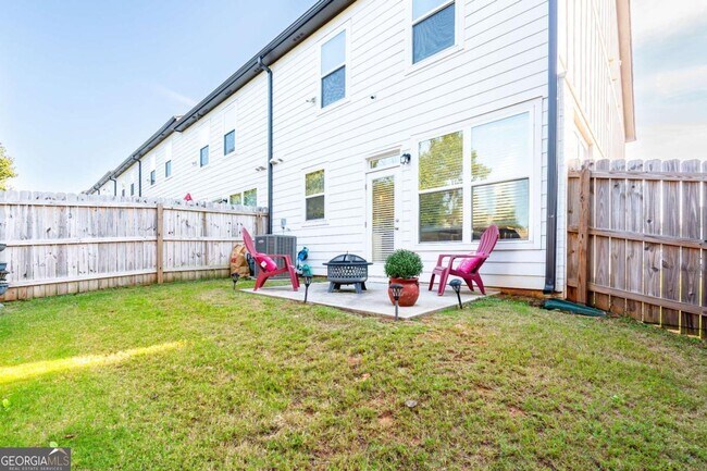 Building Photo - 46 Cannondale Dr