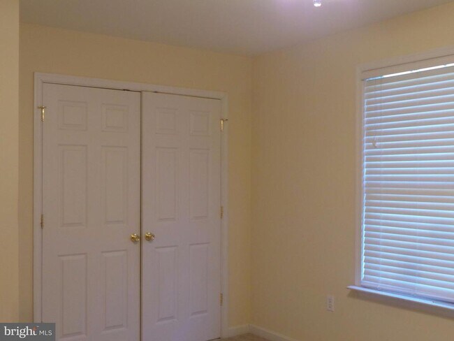 Building Photo - 45650 Connor Way