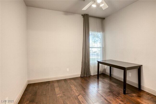 Building Photo - 1793 Clear River Falls Ln