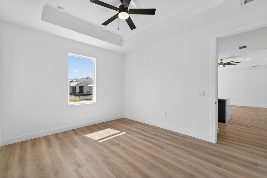 Building Photo - 14115 Ingraham Blvd