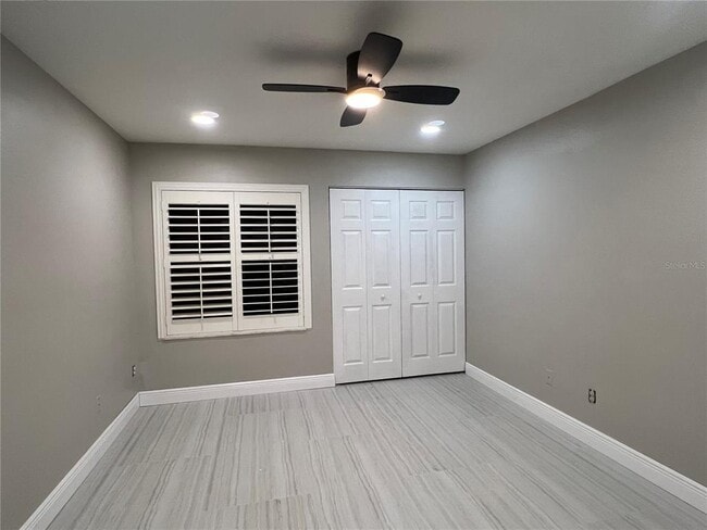 Building Photo - 6673 Doubletrace Ln