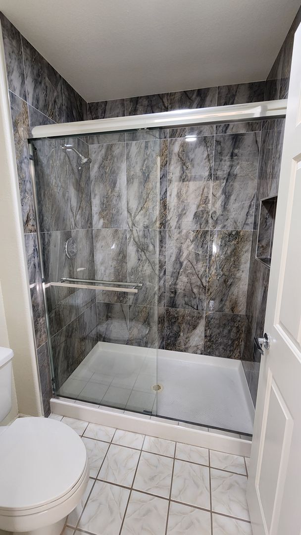 Building Photo - 2306 Spring Water Dr