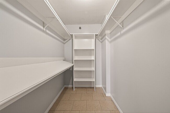 Building Photo - 3525 Sage Rd