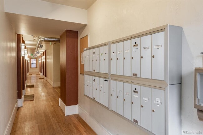 Building Photo - 740 N Sherman St