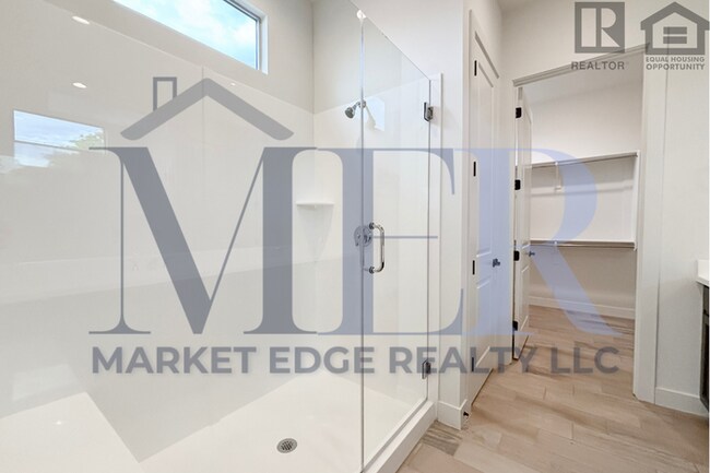 Building Photo - 2Bed/2Bath Home in Surprise Golf Community...