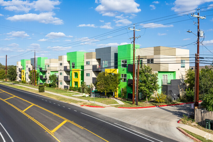 Building Photo - Green Spring