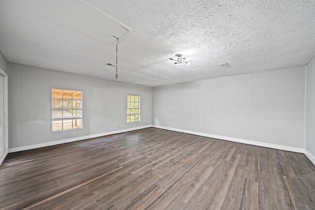 Building Photo - 8834 Brackley Ln