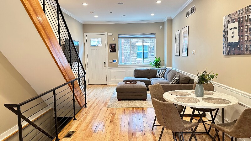 Building Photo - 1311 S Bouvier St