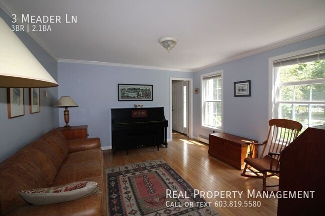 Building Photo - 3 Meader Ln