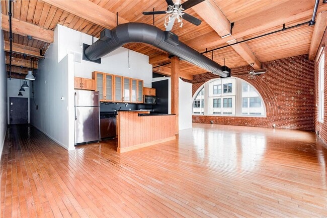 Building Photo - 507 N 13th St