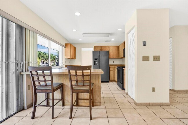 Building Photo - 8405 SW 181st Terrace