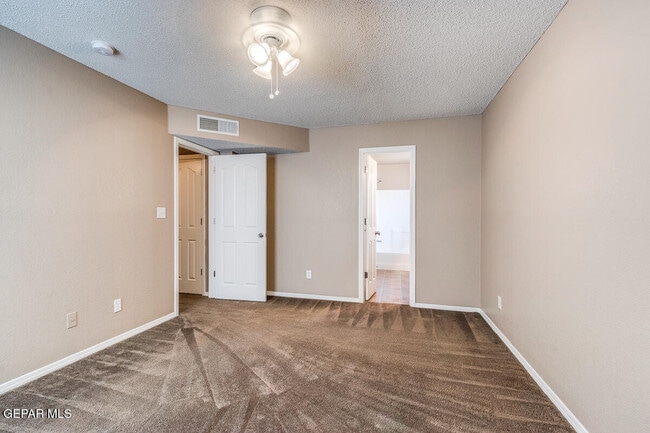 Building Photo - 14236 Gil Reyes Dr