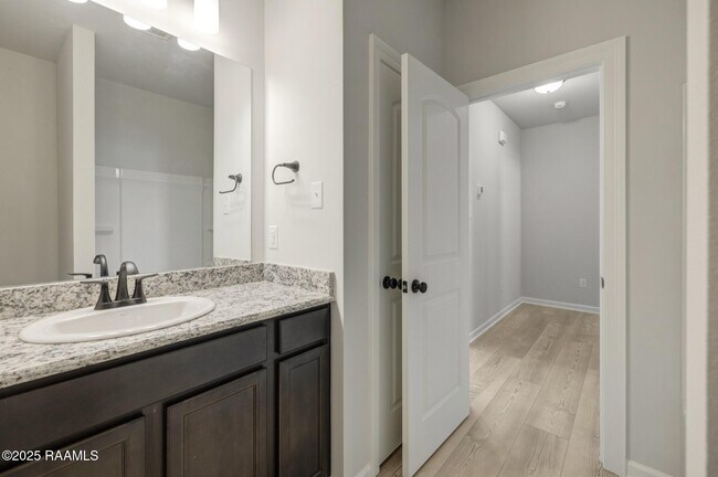 Building Photo - 225 Wakely Ct