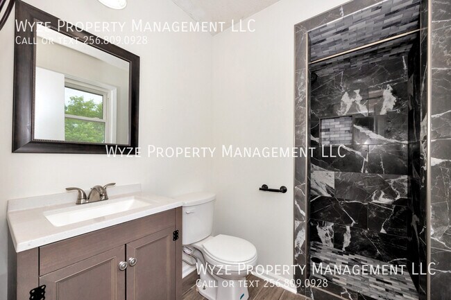 Building Photo - 11311 Mountain Crest Dr SE