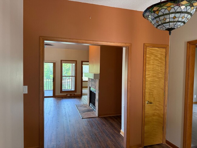 Building Photo - Chapin Lake Life - Call Lexington office for information 803-359-0793