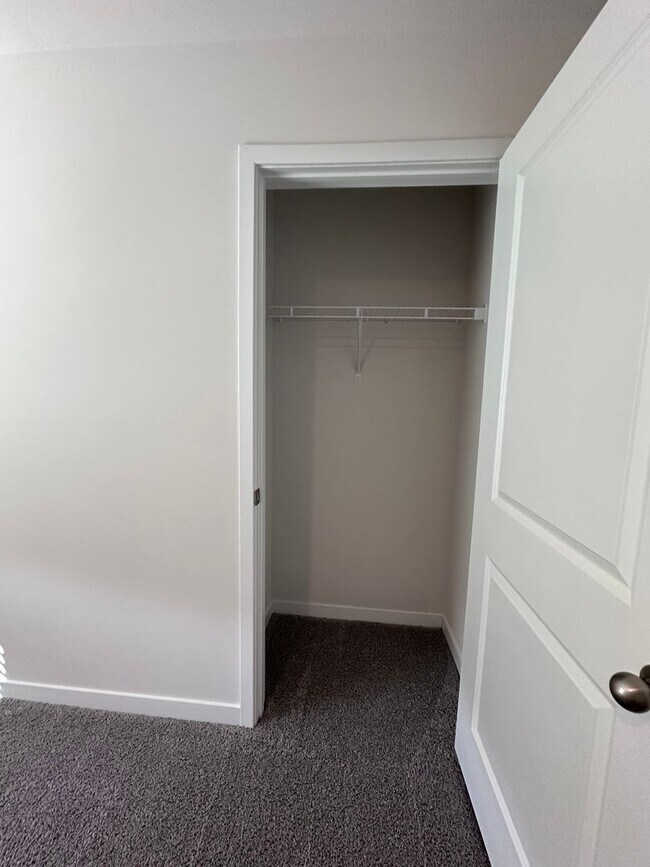 Building Photo - Brand-New  5-Bedroom Home in the Hamptons at Hickory with Modern Upgrades and Move-In Ready Comfort