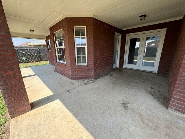 Building Photo - 4204 Boots Dr