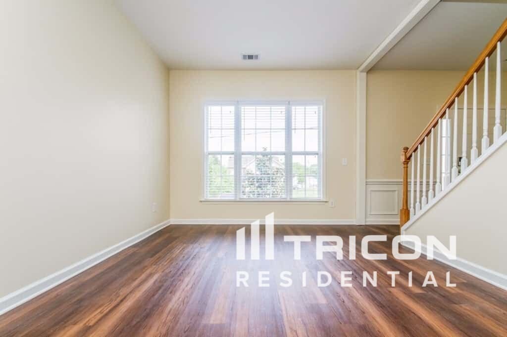 Building Photo - 2146 Ponty Pool Dr