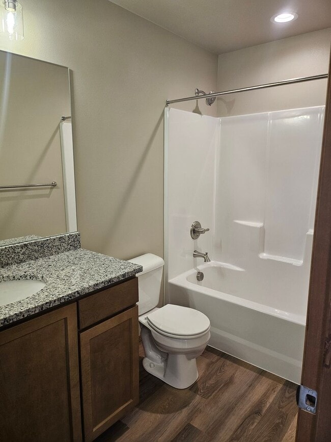 Building Photo - New Construction 3 bed, 2 bath!