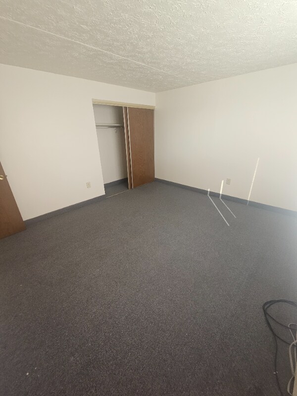 Building Photo - 1380 Arbor Ave SE