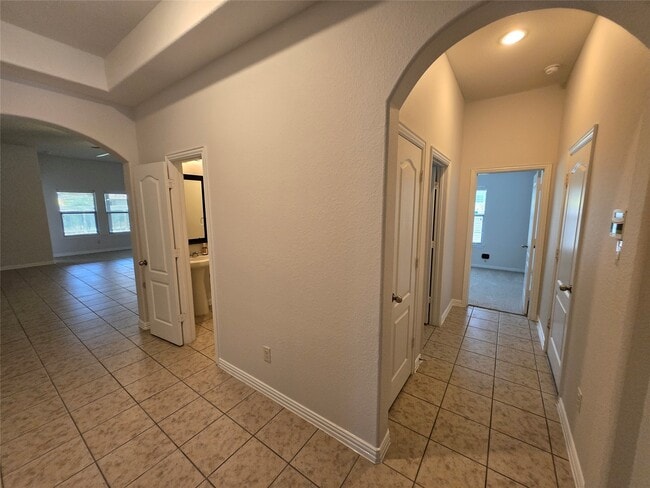 Building Photo - 26502 Green Heron Dr