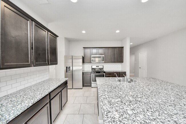 Building Photo - 3314 Zephyr Park Ln