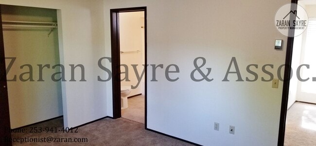 Building Photo - 757