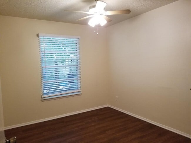 Building Photo - 4502 Banbury Bend