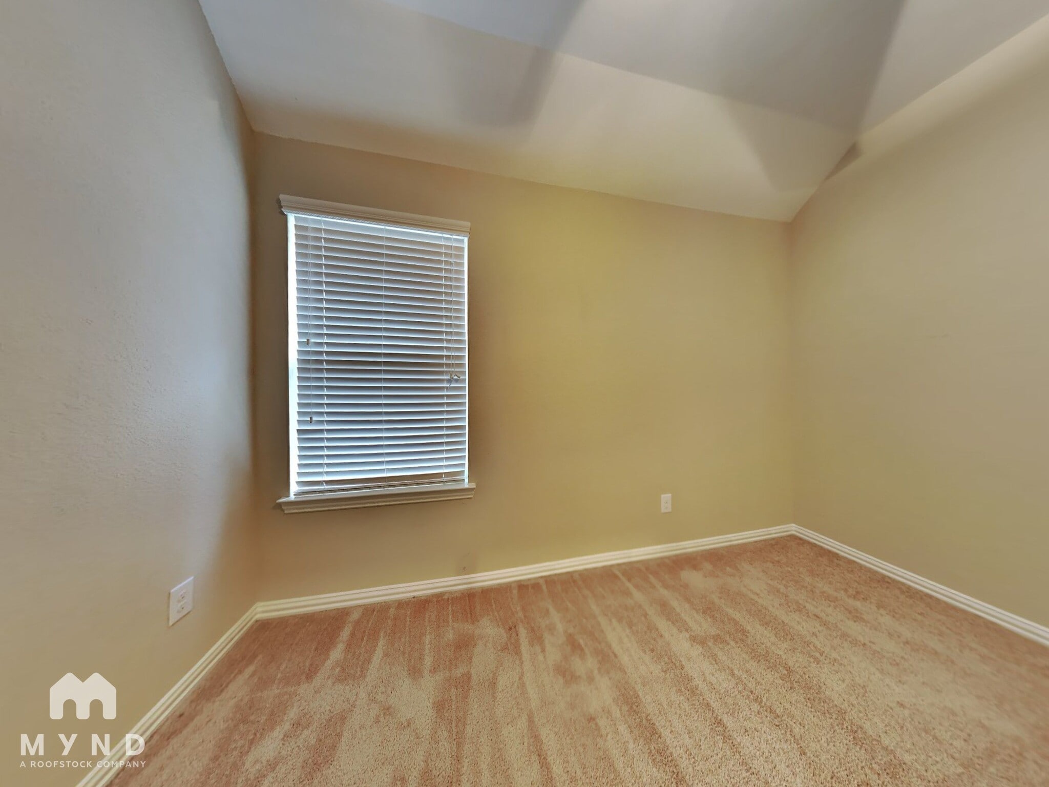 Building Photo - 2925 Fox Ledge Ct