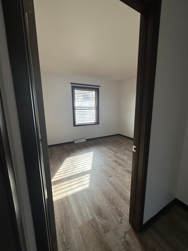 Bedroom 3 - 3202 W Alvina Ave