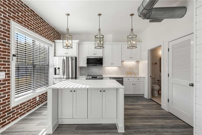 Primary Photo - 791 Wylie St SE