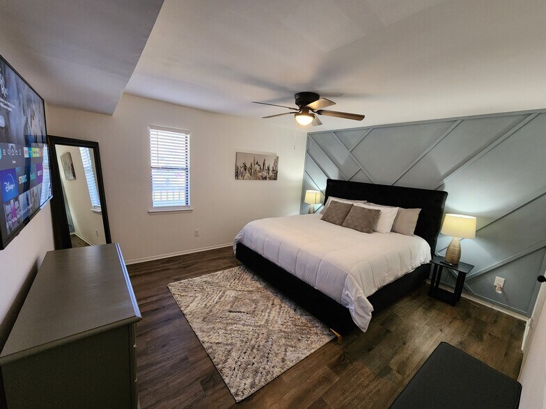 Building Photo - 6618 Willow Pointe Dr NW