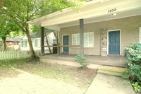 Building Photo - East Nashville 2 Bedroom Apartment!