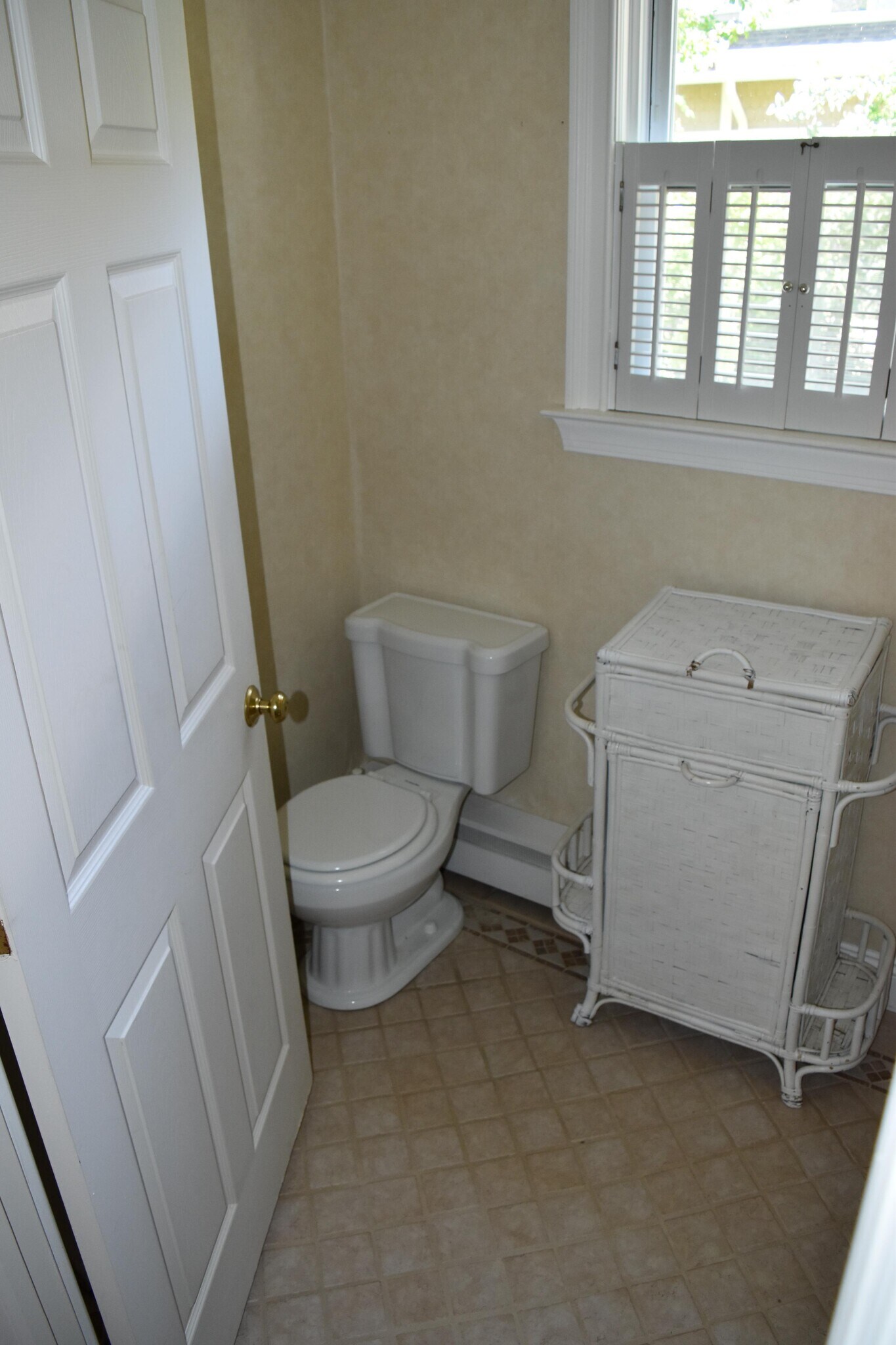 half bath - 23 Myrtle Ave