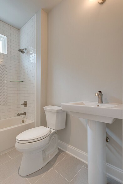 Building Photo - 1410 Woodmont Blvd