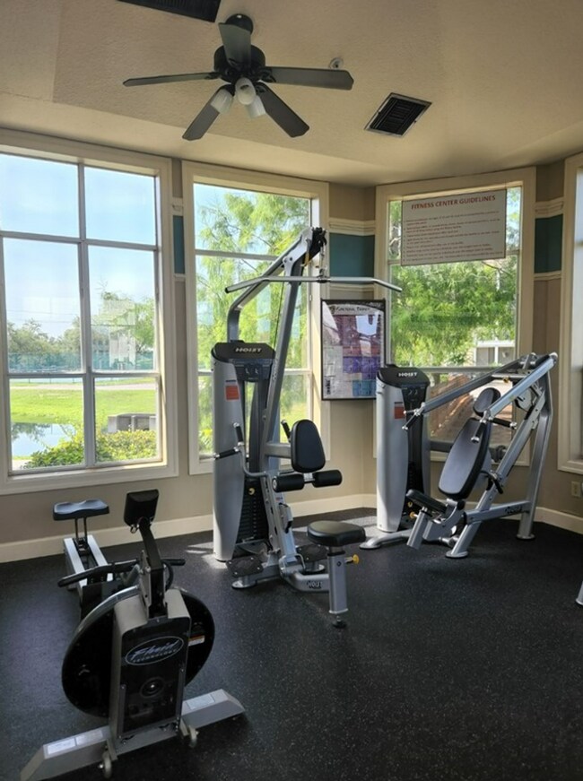 Building Photo - Bradenton 3BR/2BA – Newly Remodeled, 3rd F...
