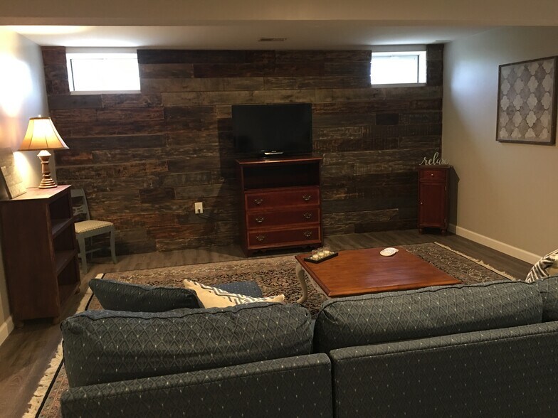 Living Room - 926 Armistead St