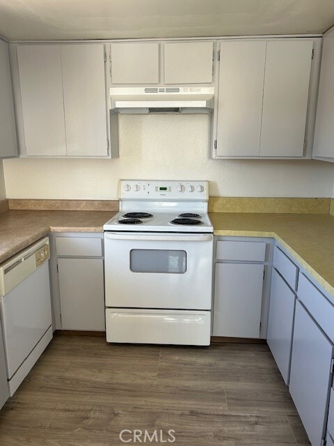 Building Photo - 238 N Pico Ave