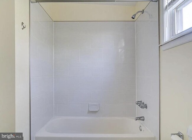 Building Photo - 2663 Belgrade St