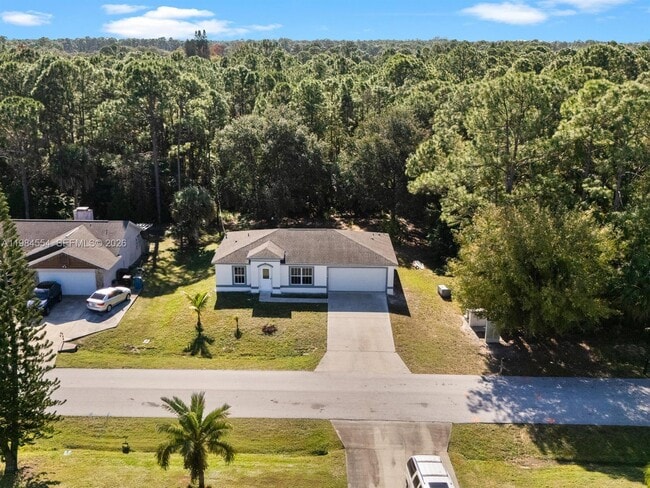 Building Photo - 1774 Glenridge St NW